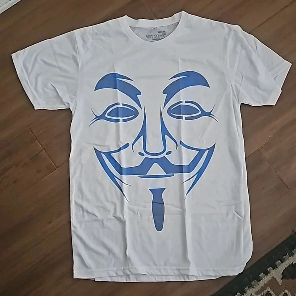 V tshirt - Picture 2 of 2